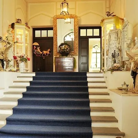 Schlosshotel Bredenfelde Hotel