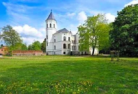 Hotel Schlosshotel Bredenfelde