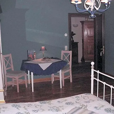 Hotel Schlosshotel Bredenfelde 4*